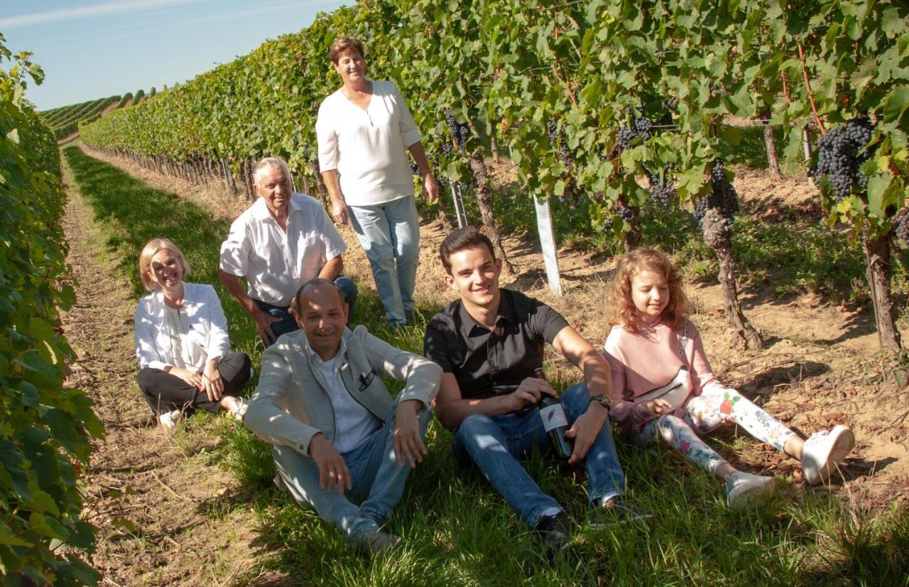 Pension Schloegl Lutzmannsburg Buitenkant foto