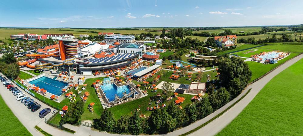 Pension Schloegl Lutzmannsburg Buitenkant foto